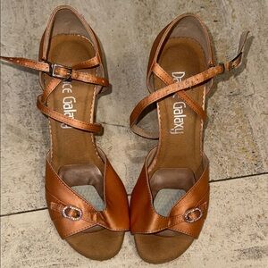 Women's Tan Dance Galaxy Sandals